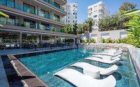 Awen Lara Hotel