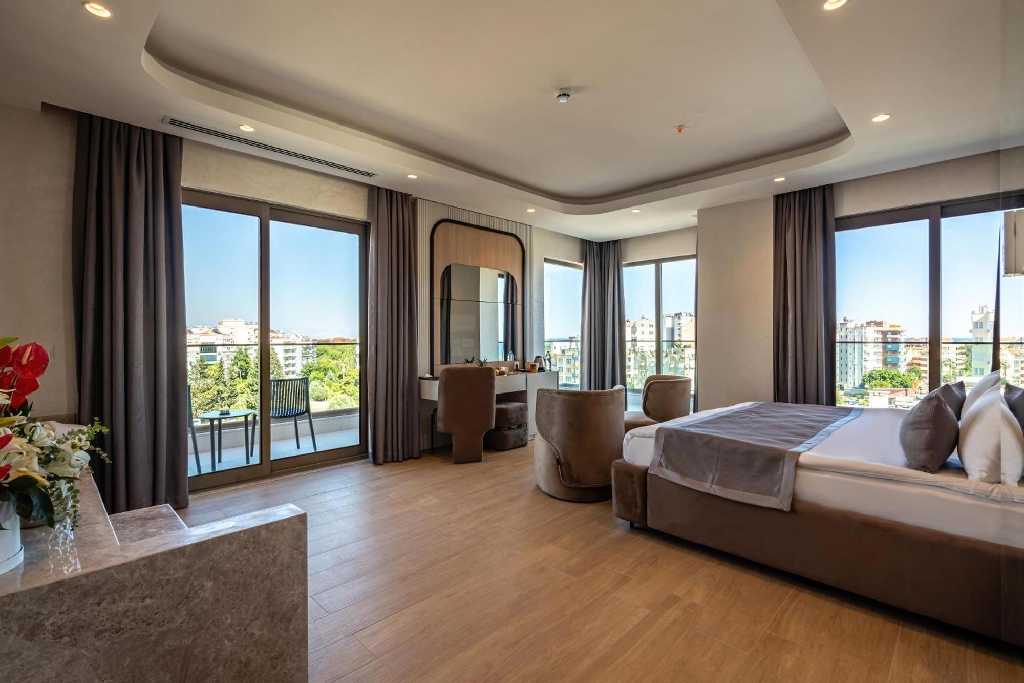 Awen Lara Hotel Анталья Экстерьер фото
